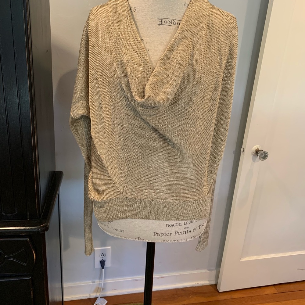 Vince Camuto Sweater Size M